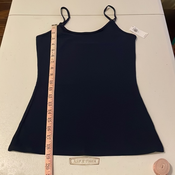 Old Navy Cami Extra Small - Picture 4 of 11